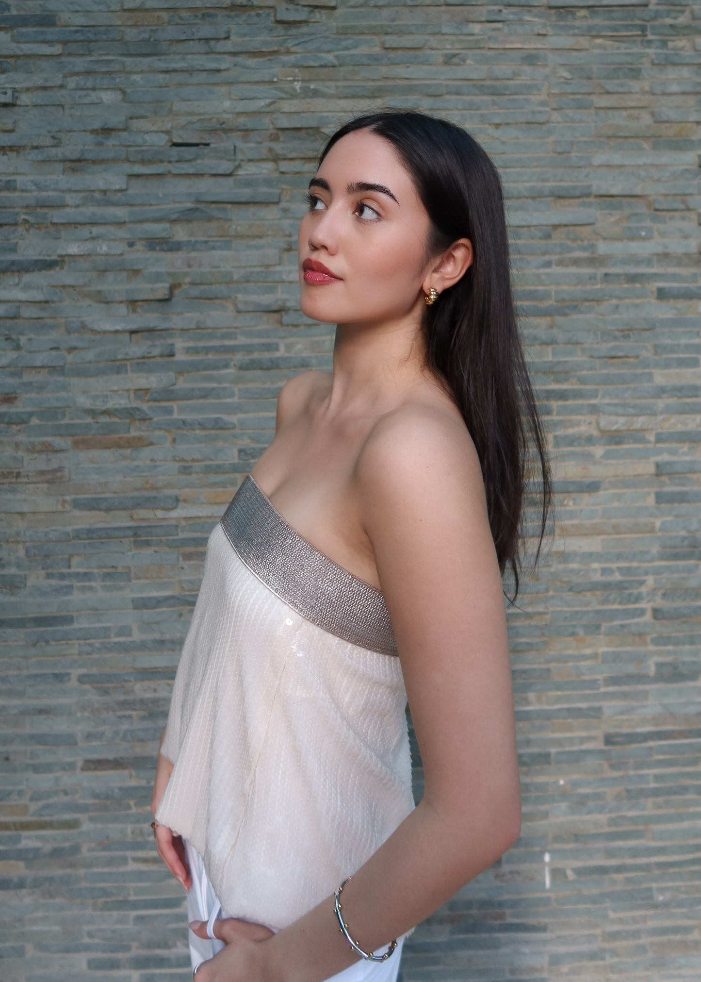 DIVA TOP IN CLOUD